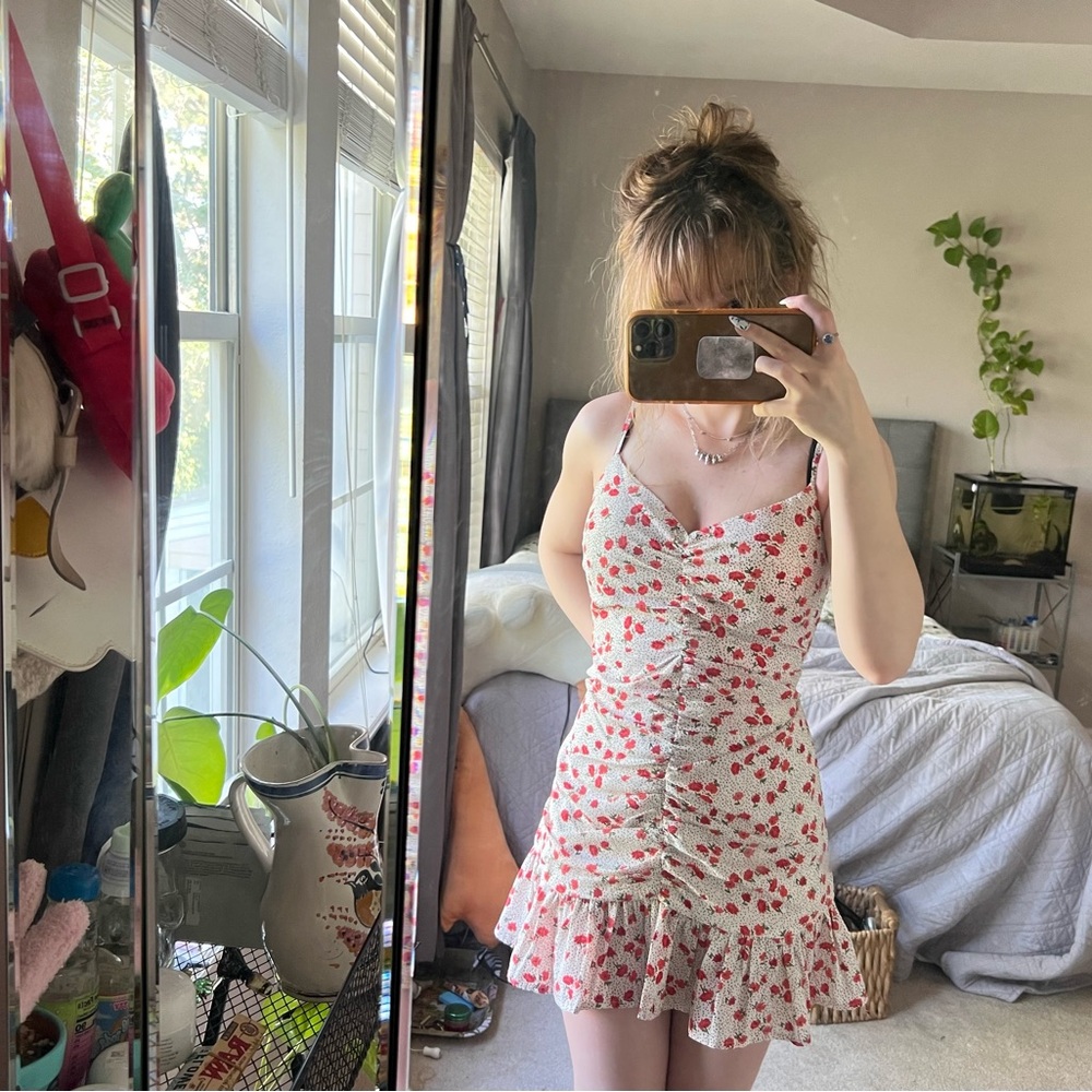 XS Urban Outfitters Floral Spaghetti Strap Dress